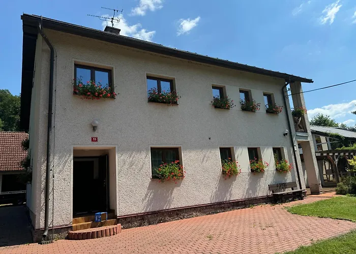 Dum U Potoka Villa *